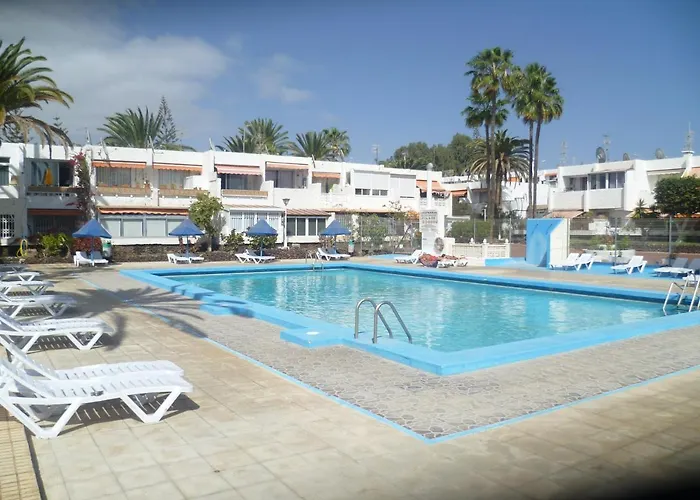 Elana Apartment With Free Wifi