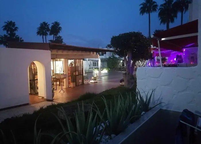 Elana Apartment With Free Wifi
